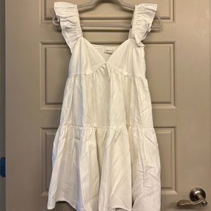 Ivy and Leo Idem Ditto White Tiered Babydoll Mini Dress